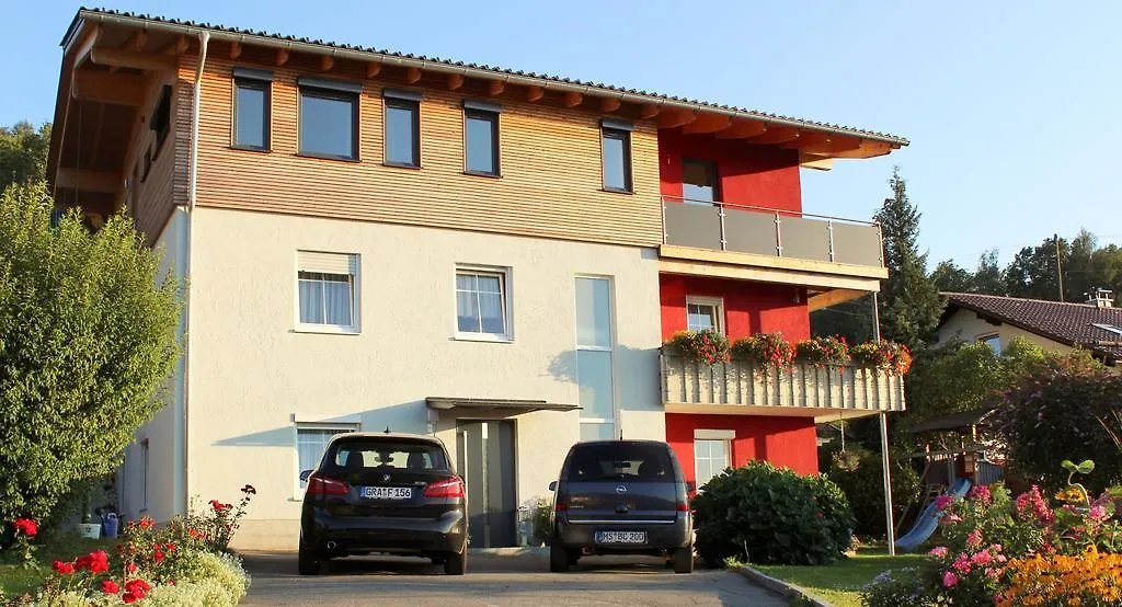 Ferienwohnung-Frisch Grafenau